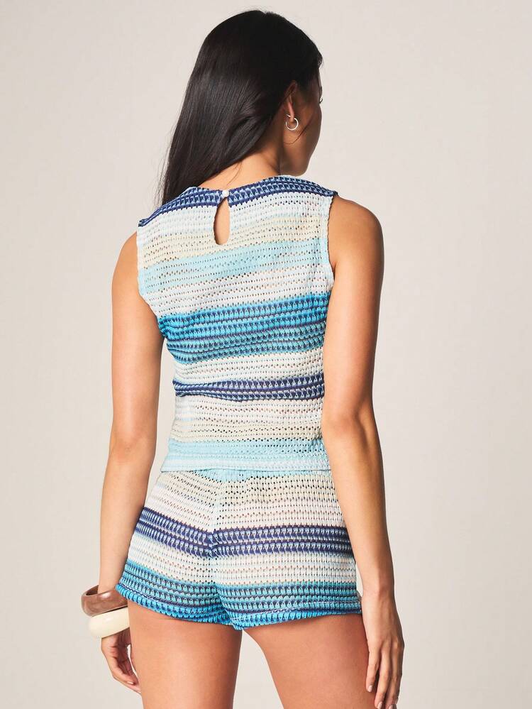 MISSGUIDED Striped Crochet Tank Top Sleeveless Summer Casual Beach Vacation Knit Vest Blue White Navy Pattern Lightweight Breathable Top
