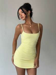 Aloruh 女士夏季连衣裙，奶油黄性感露背波西米亚风交叉绑带低胸吊带迷你紧身连衣裙 - 黃色 - 查看 5