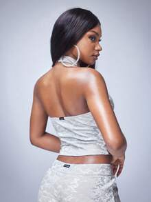 Y2Kool 女士纯色露背吊带修身夏季背心 - 銀色 - 查看 2