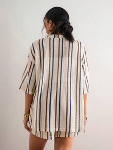 Freevana 大码女式夏季沙滩度假撞色条纹印花宽松上衣和短裤两件套 - 米色 - 查看 4