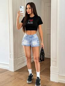 Rivivi 女士休闲百搭日常牛仔短裤，带口袋和做旧设计 - 淺色水洗藍 - 查看 6