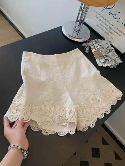 Franclia Women's Solid Color Lace Patchwork Casual Versatile Shorts
