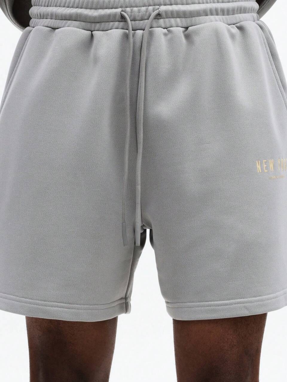 SUMWON Ensemble deux pièces décontracté d'été avec chemise polo à manches courtes imprimée "New York" et short à cordon assorti