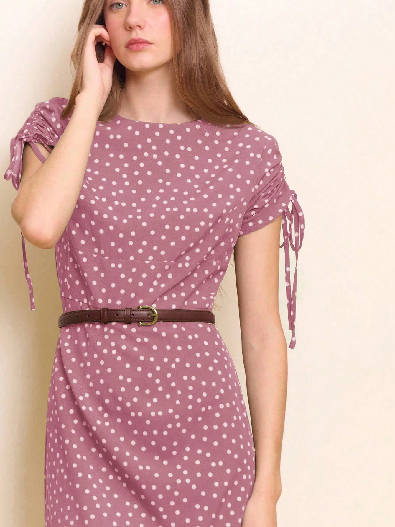 Elegante abito lungo a pois verde scuro