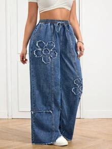 SHEIN CURVE+ Plus Size Women Drawstring Waist Pockets Floral Patch Casual Versatile Daily Wear Wide Leg Jeans - Blue - View 4