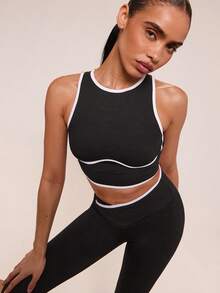 SHEIN BAE Damski krótki top z asymetrycznym stanem i legginsami sportowymi, zestaw do ćwiczeń na siłownię, strój fitness, zestaw legginsów do ćwiczeń, żebrowany zestaw do ćwiczeń dla kobiet - Czarne - Zobacz 4