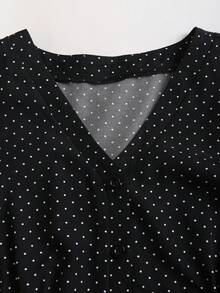 Sweetra 女士春夏新款设计感高街优雅波点复古纹理高端简约修身泡泡袖衬衫 - 黑與白 - 查看 5