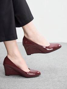 CUCCOO BIZCHIC Giày cao gót da mũi tròn dành cho nữ, đế xuồng, thời trang và đa năng, phù hợp cho công sở và thường ngày, mọi mùa. - Màu Đỏ Sâu - Xem 3