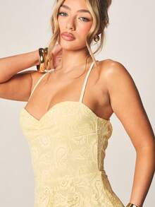 MISSGUIDED Lace Mini Dress With Sweetheart Neckline Halter Straps Paisley Pattern Flare Skirt Summer Party Formal Occasion Feminine Elegant Style - Light Yellow - View 5