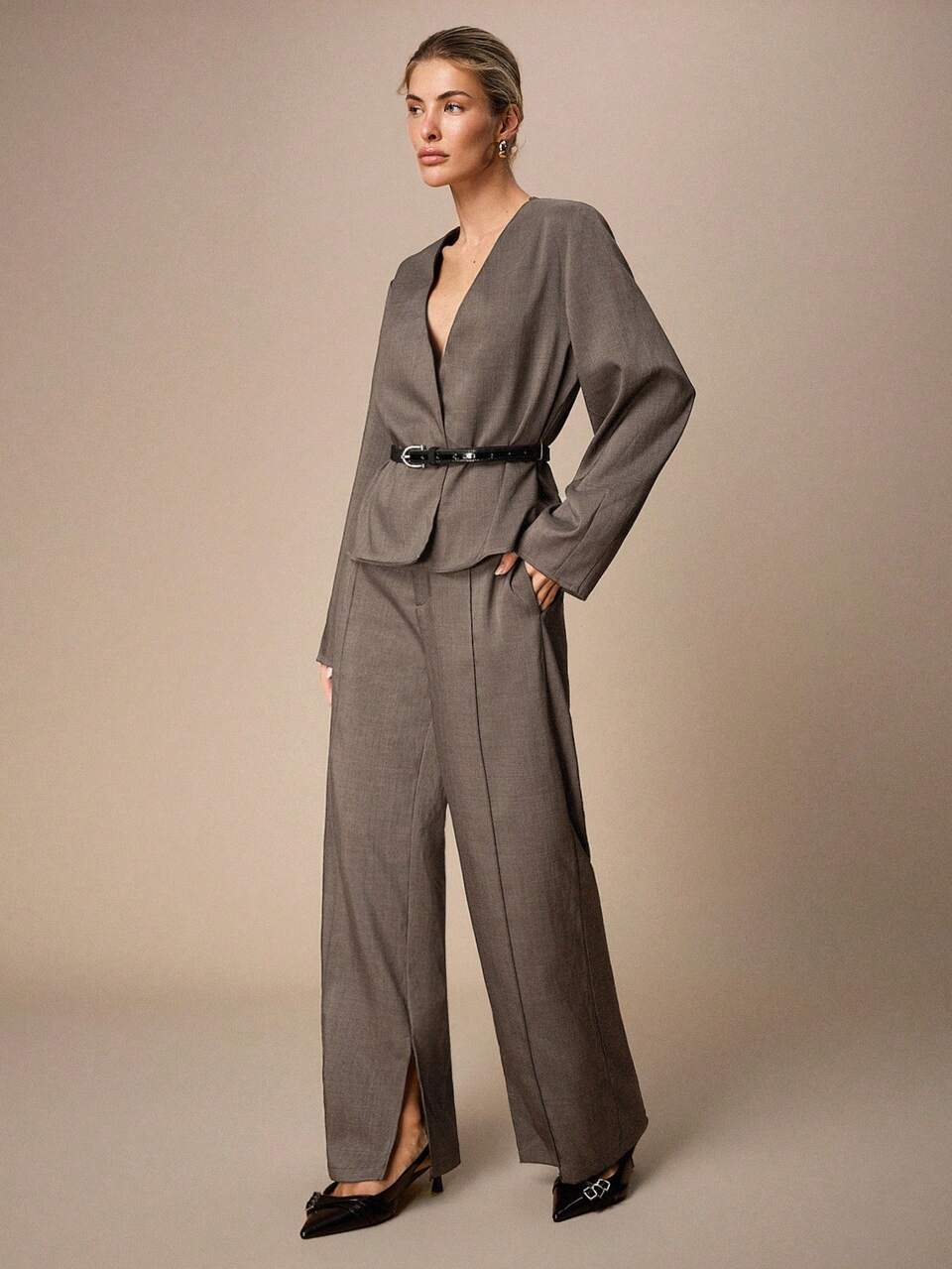 SHEIN Maija Pantalones casuales de mujer para el Día de San Valentín, oficina y uso diario, de unicolor, con costura frontal, bajo con abertura, pierna ancha suelta, cintura alta, pantalones de negocios, pantalones casuales de negocios para mujer, primavera y verano