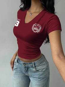 SHEIN EZwear 女士街头风印花V领褶皱短袖T恤 - 酒紅色 - 查看 4