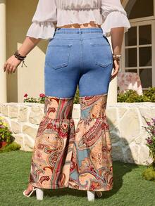 Breezaya Plus Size Women Patchwork Floral Print Pocket Button Casual Versatile Flare Jeans - Light Wash - View 2