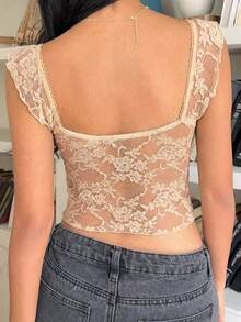 SHEIN EZwear 女士杏色蕾丝短款上衣：心形领口、短袖和半透明花卉设计，打造迷人造型 - 杏色 - 查看 2