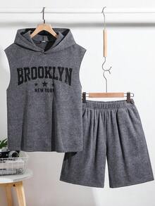 SHEIN 2件組青少年男孩連帽無袖上衣與短褲套裝，黑色，夏季街頭生活休閒圖案街頭時尚，短袖T恤，適合學校與外出穿著 - 灰色 - 查看 2