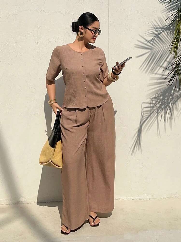 Dazy Plus Plus Size Women Casual Solid Color Short Sleeve Top & Pants 2 Pieces Set Summer