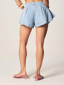 MISSGUIDED Quần short denim ống rộng cạp cao với gấu quần rách và chi tiết xếp ly. - Rửa nhẹ - Xem 2