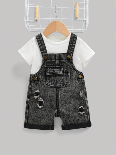 SHEIN Bộ quần yếm denim dáng rộng, cổ điển, có túi nắp, dành cho bé trai, thích hợp cho mùa xuân và mùa hè.