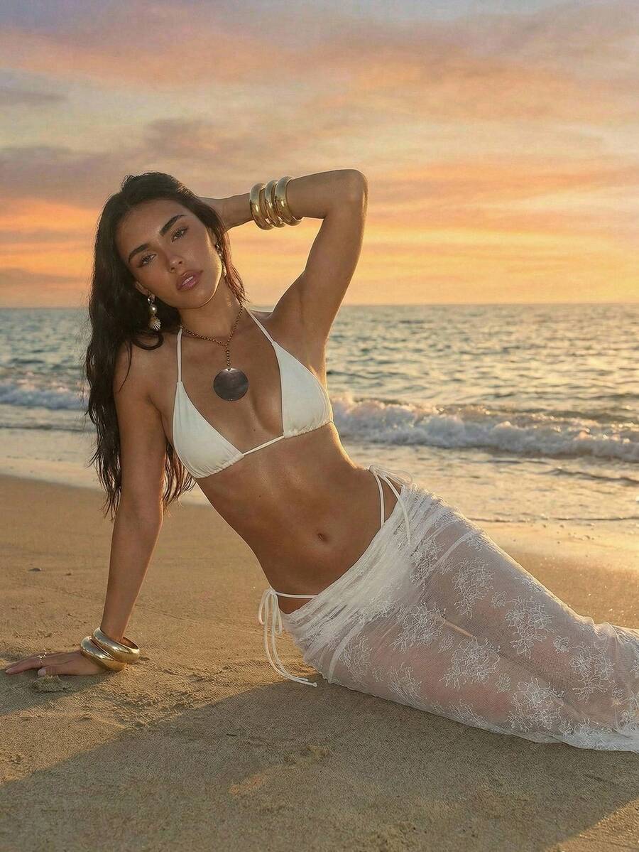 Aloruh 女士三件套比基尼套装，性感优雅浪漫杏色迷你三角罩杯挂脖上衣，迷你丁字裤下装，另配超长纱笼罩衫，适合度假、海滩、比基尼穿着。