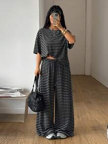 Coolane 女士加大码夏季街头风基本款日常穿着外出运动舒适露肩条纹T恤和阔腿运动裤两件套 - 黑色 - 查看 7