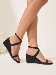 CUCCOO CHICEST Women's Casual Buckle Design Wedge Sandals For Daily Wear - Black - View 7