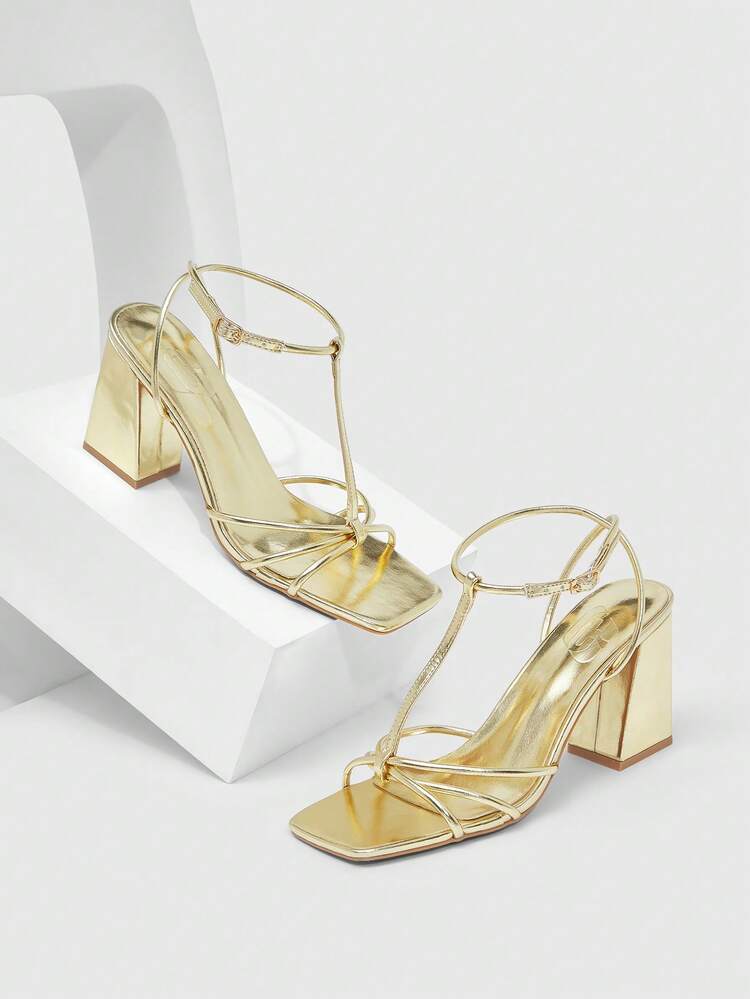CUCCOO SZL Women Heeled Sandals Valentine's Day