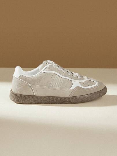 CUCCOO EASI Women's Casual Contrast Color Comfortable Sports Sneakers For Daily Wear For Christmas