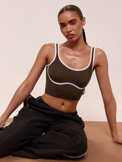 SHEIN BAE Women's Hemmed Cropped Everyday Fitness Sports Tank Top Brown Gym Top Brown Sports Bra Brown Workout Set Brown Athletic Top Crop Top With Bra