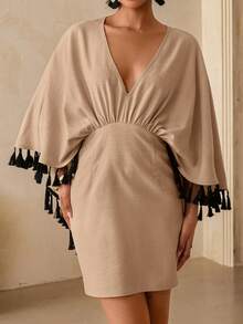 Vesra 女士深V领流苏蝙蝠袖斗篷连衣裙 - 杏色 - 查看 7