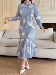 DAZY Women's Elegant Striped Floral Print Blouse And Fishtail Skirt 2-Piece Set, Spring/Summer - Blue - View 3