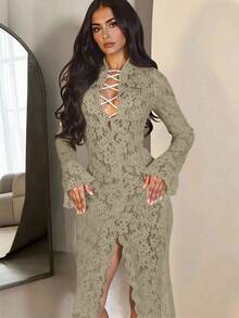 Zolique 秋季新款优雅女士深V吊带喇叭长袖毛绒厚蕾丝连衣裙，开领设计，适合派对、婚礼、约会和外出等场合。 - 灰色 - 查看 4