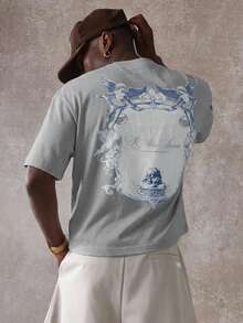 SUMWON 男士巴洛克印花鼠尾草绿短袖T恤，修身剪裁，饰有精美天使印花图案 - 藍色 - 查看 5