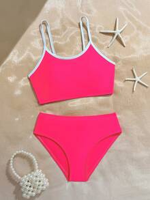 SHEIN 少女粉色玫瑰红比基尼套装，上衣和下装，背部镂空花朵造型设计，白色滚边。速干弹力面料。休闲度假风，适合海边、沙滩、泳池、假日、游泳、夏季及水上活动。粉色两件式泳衣，荧光粉泳装，女童碎花泳衣，粉色女童泳装，花朵泳衣，露脐上衣泳衣，花朵镂空泳衣，玫红色泳装，女童碎花泳装套装 - 玫紅色 - 查看 4