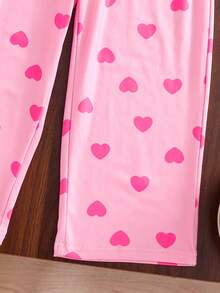 SHEIN Set de 2 piezas de pijama con camiseta de cuello redondo y pantalones con estampado de animales lindos para niña - Blanco y Negro - Ver 8