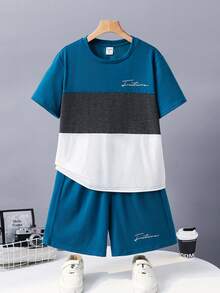 SHEIN 两件套男童T恤套装，休闲字母印花短袖T恤和短裤，适合外出、户外活动、假日派对、夏季海滩度假、春夏穿着 - 淺藍色 - 查看 3