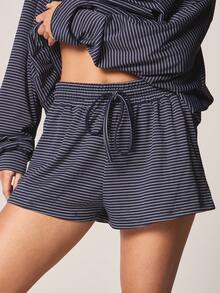 MISSGUIDED Striped Drawstring Waistband Casual Lounge Shorts Perfect For Relaxed Weekend Comfort And Cozy Home Days - Blue and White - View 1