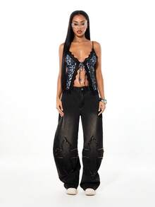 SUMWON WOMEN 复古做旧宽松阔腿牛仔裤，后袋饰有刺绣，膝盖处有破洞细节，尽显颓废风范。 - 黑色 - 查看 4