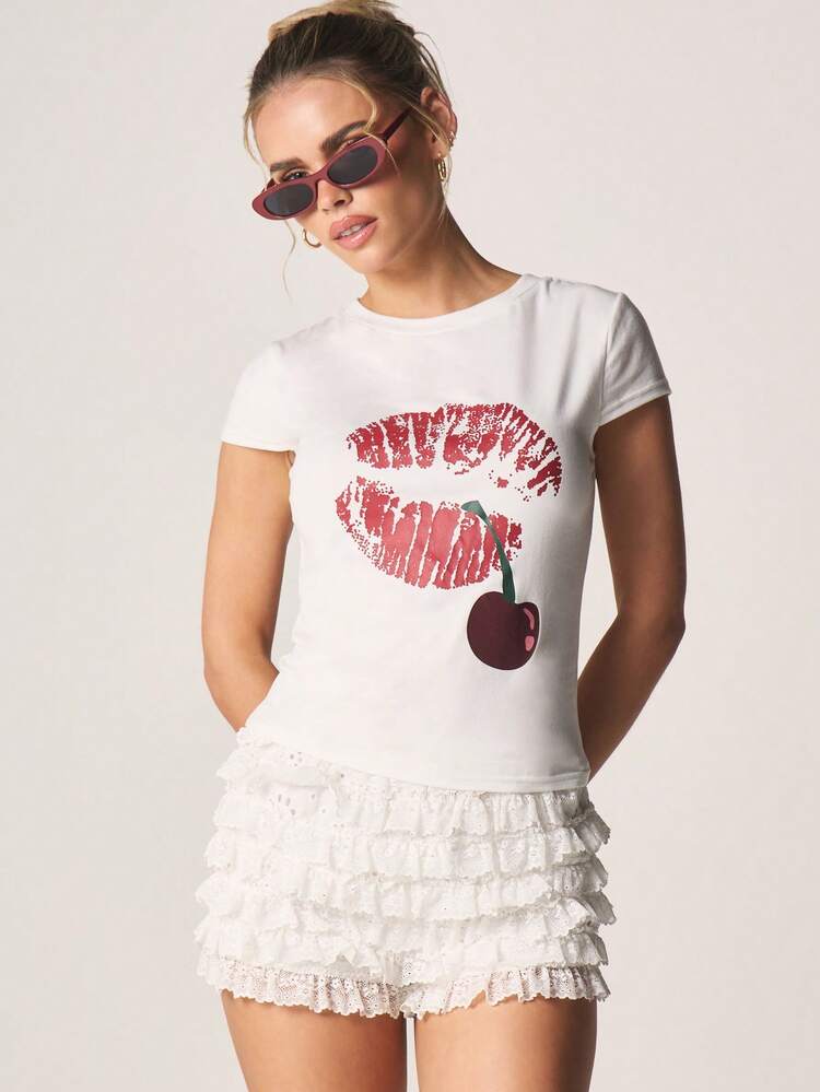 MISSGUIDED Cherry Red Lips Print Short Sleeve Crew Neck Baby Tee Fitted Graphic Top Casual Summer Style