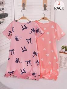 Bộ đồ ngủ 2 món cho bé gái, cổ tròn, tay ngắn, dài đến khuỷu tay, có viền và tay áo xếp ly tương phản, họa tiết nơ và trái tim, thiết kế nhẹ nhàng và đơn giản, thích hợp cho mùa hè, co giãn và có thể giặt máy. - Nhiều màu - Xem 2