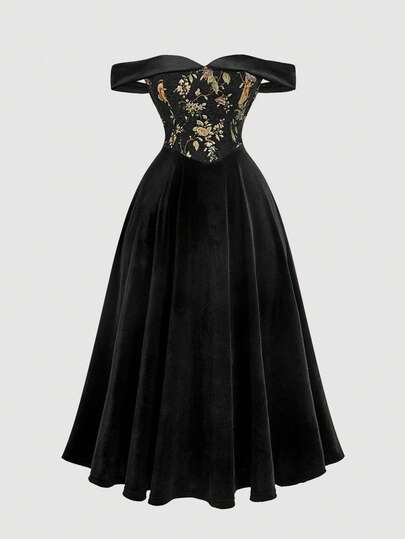 SHEIN MOD Plus Size Women's Off-Shoulder Vintage Black Floral Jacquard Tube Dress, Retro Palace Style Jacquard Dress For Spring/Summer Party And Gathering