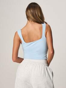 MISSGUIDED Slinky Square Neck Sleeveless Tank Top Fitted Crop Length Casual Summer Spring Versatile Basic Essential Comfortable Stretchy Lightweight Everyday Wear Layering Piece - Blue - View 2