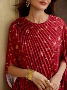 ZEYLAH 女士优雅设计印花褶裥不对称下摆上衣和阔腿裤套装，春秋季 - 紅色 - 查看 2