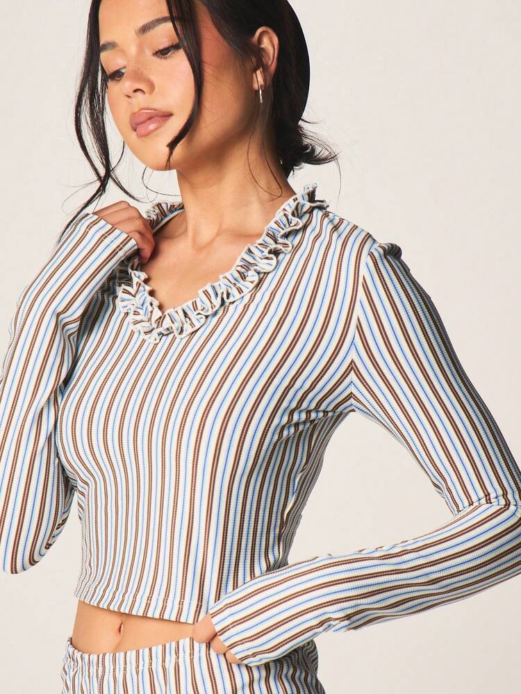 MISSGUIDED Striped Ruffle Detail Co-Ord Set Long Sleeve Crop Top High Waist Shorts Two Piece Outfit Jersey Knit Loungewear