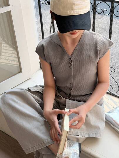 DAZY كارديجان يومي متعدد الاستخدامات للبنات المراهقات بياقة على شكل حرف V وأزرار أمامية واحدة، لون أحادي