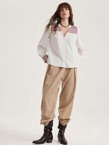 Aveloria Modichic 时尚设计感休闲通勤中腰不对称腰长裤 - 卡其色 - 查看 6