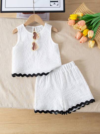 Girls (Small) Textured Fabric Contrast Hem Sleeveless Top & Casual Shorts T-Shirt Set