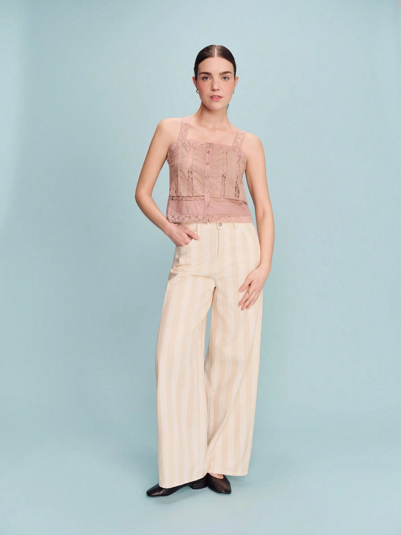 Dusty Pink Cropped Camisole With V-Neckline, Front Buttons, And Delicate Lace Detailing Spring Summer Vacation French Style Parisian Style