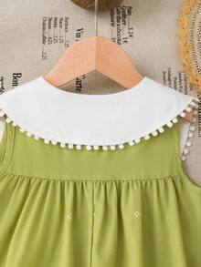 SHEIN Genkimix Kids Đầm casual cho bé gái màu xanh lá cây in nơ, cổ trắng, trang trí hình bướm. - màu xanh lá - Xem 5