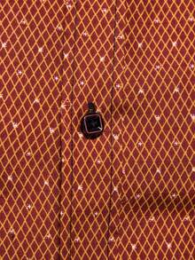 Manfinity Mode 宽松男士菱格纹纽扣衬衫 男士短袖正装衬衫 锈红色男士衬衫 - 橘色 - 查看 4