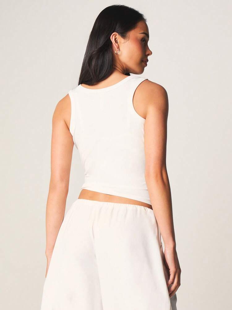 MISSGUIDED Ribbed Tank Top With Red Lip Kiss Print Scoop Neck Sleeveless Fitted Tank Top Summer Casual Fashion Top