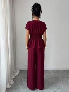 Elenzga New V-Neck Tie-Waist Batwing Sleeve Casual Blouse + Loose Palazzo Pants With Side Pockets Women's 2-Piece Vacation Outfit, Spring/Summer Wide Leg Pants Set Elegant Vacation 2-Piece Set Two Piece Set Women Elegant 2 Piece Sets Woman Classy Designed Specifically For Women, It Exudes An Elegant Style. The Lace-Edged Dress Is A European-Style Summer Top With A Cute Design That Transcends Age Boundaries. Elegant, Vacation, Casual, Graduation Season Outfits, Fashionable Casual Commuting Wear, Business - Burgundy - View 2